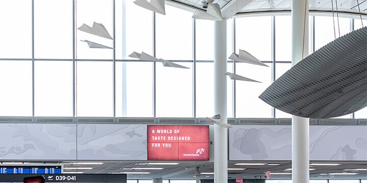 toronto airport lost baggage